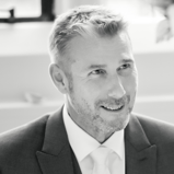 Ian Leonard - Travel & Transport Leader UK - IBM