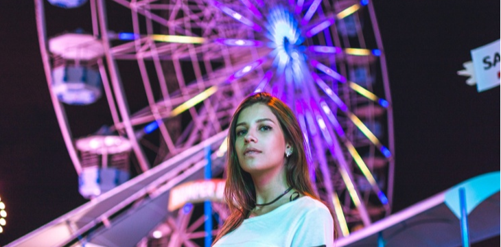 band-brown-carnival-814049 (1)-2