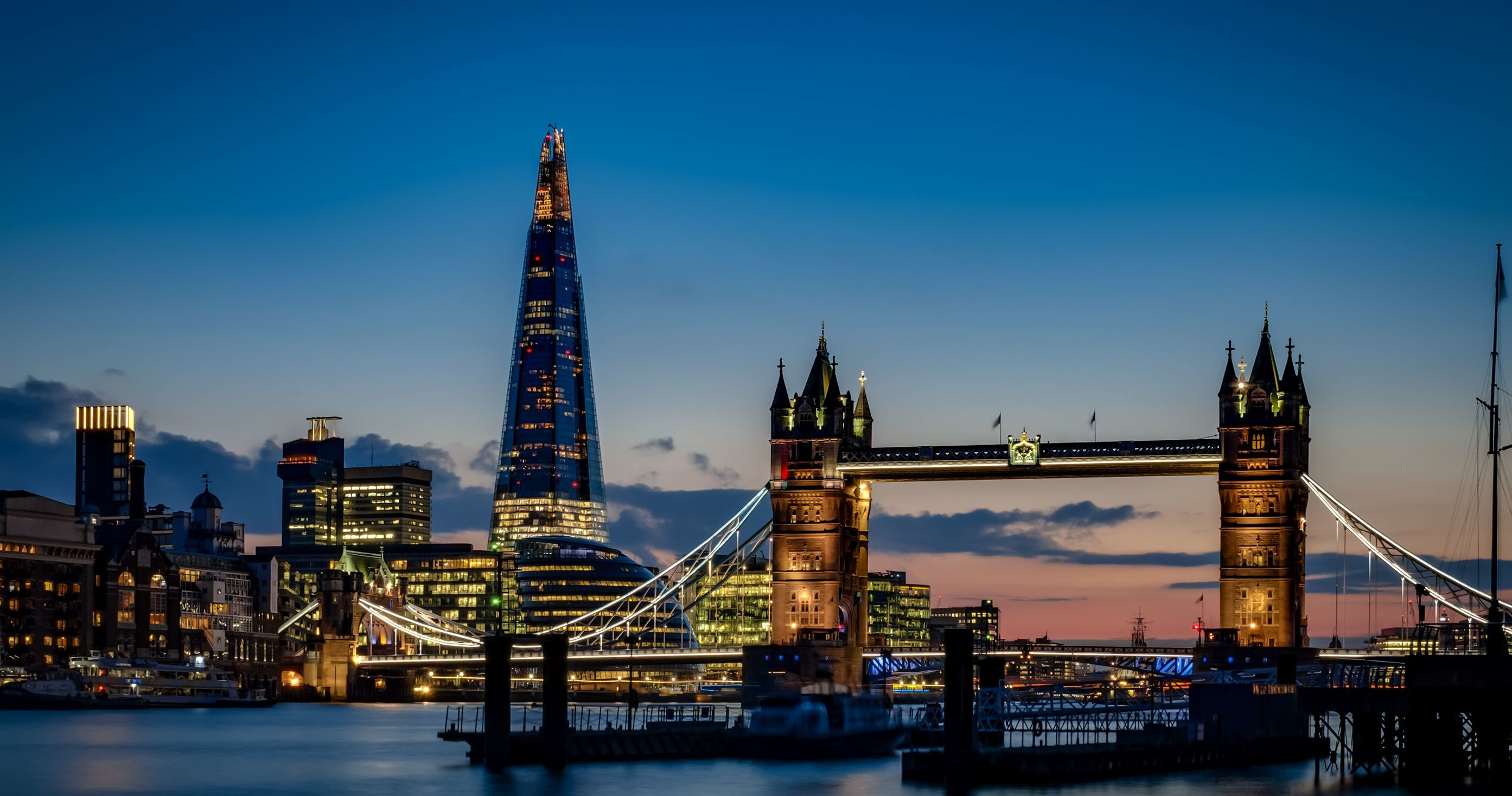 rsz_tower_bridge__london___night
